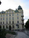 122-2279_IMG.JPG (111772 bytes)
