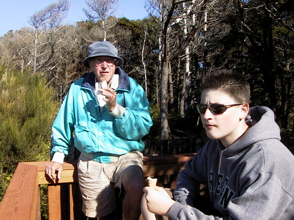 images/39_tavy_+_doug.jpg